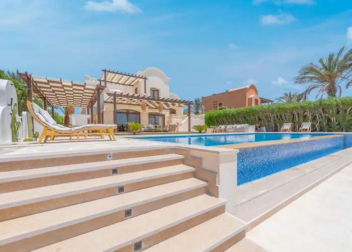 Stunning Luxurious 5 Bedroom At West Golf El Gouna Villa *