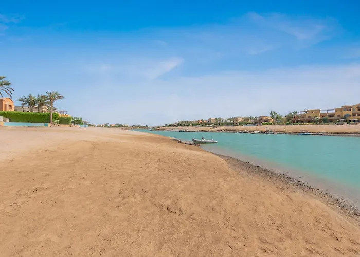 Stunning Luxurious 5 Bedroom At West Golf El Gouna