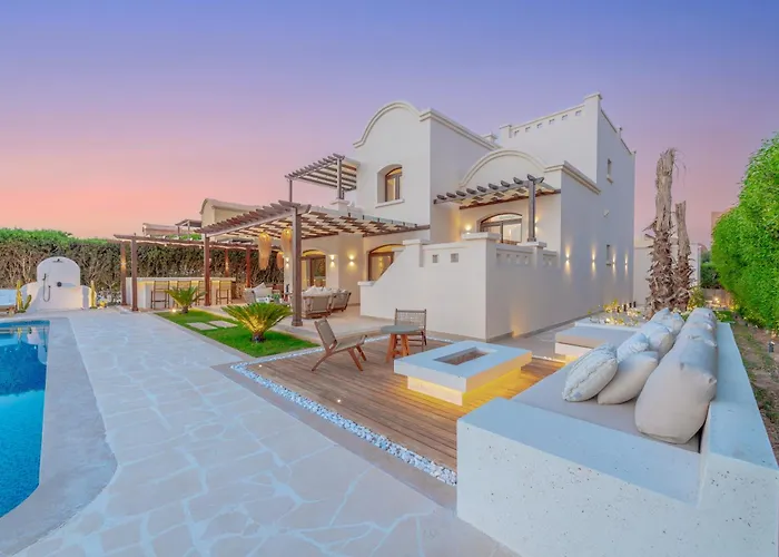 Stunning Luxurious 5 Bedroom At West Golf El Gouna *
