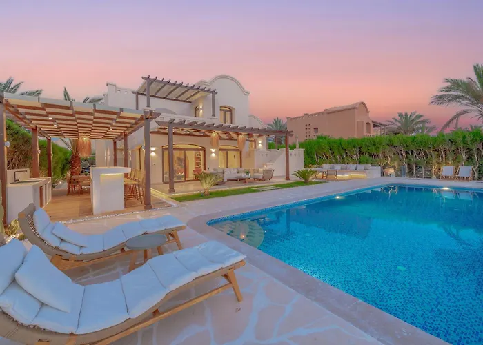 Stunning Luxurious 5 Bedroom At West Golf El Gouna