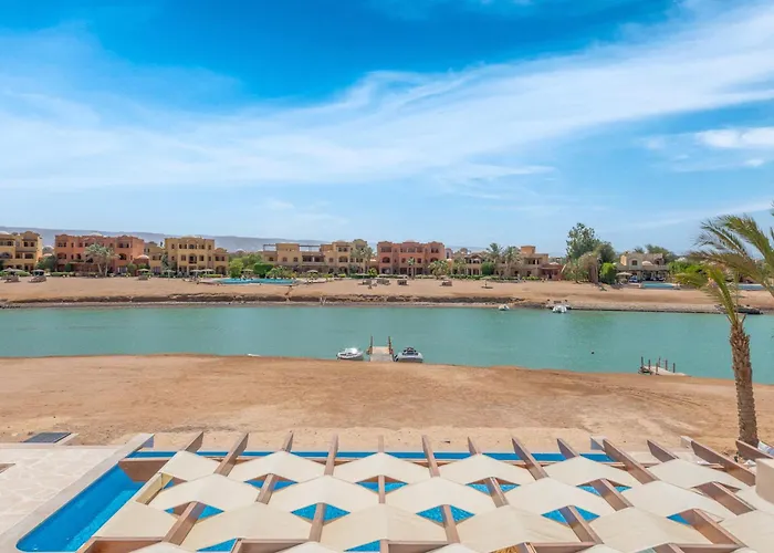 Stunning Luxurious 5 Bedroom At West Golf El Gouna Villa