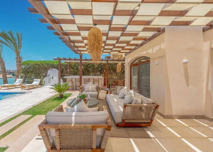 Villa Stunning Luxurious 5 Bedroom At West Golf El Gouna